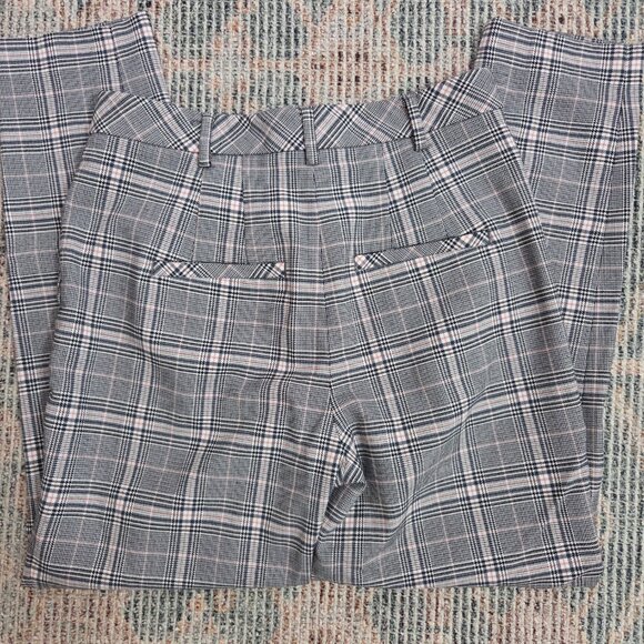 RW&Co High Waisted Ankle Trousers - Picture 2 of 10